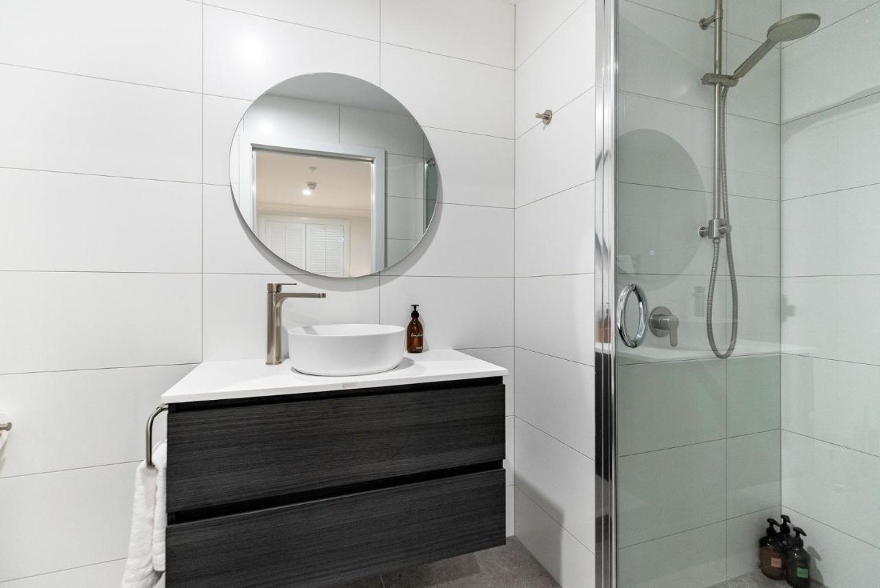 Beacon Lakeside Luxury 908 - 3 Bedroom Queenstown Bagian luar foto